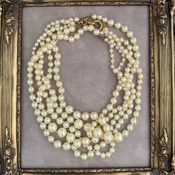 J. CREW • Twisted Hammock Pearl Necklace - Picture 1 of 4